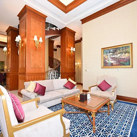 Al Aziziyah Boutique Hotel By The Torch-2