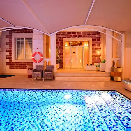 Al Aziziyah Boutique Hotel By The Torch-3